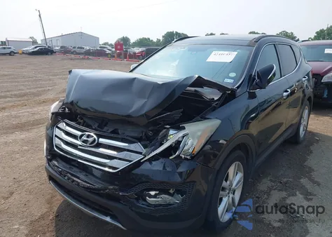 2016 Hyundai Santa Fe Sport 2.0L Turbo из США, поврежденный, VIN 5XYZWDLA2GG310074